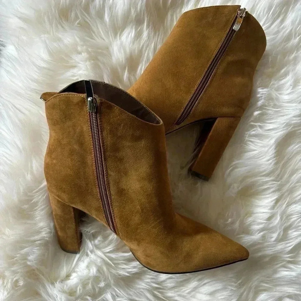 Marc Fisher Lezari Bootie - Picture 6 of 7